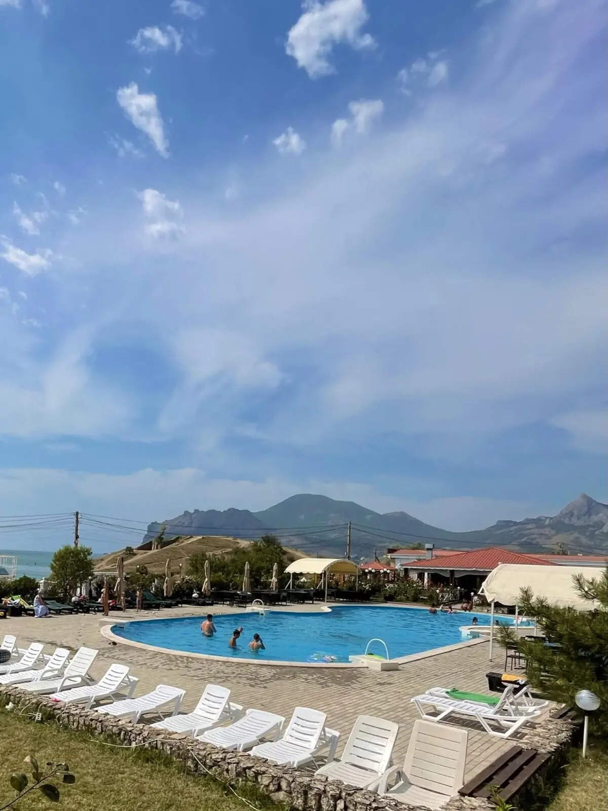 2-к. апартаменты 110м, у пляжа, у бассейна